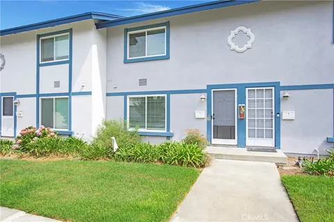 $719,900 | 16511 Caballero Lane, Huntington Beach, CA 92649