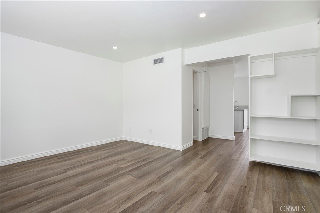 16511 Caballero Lane Huntington Beach, CA 92649 - Photo 10 of 30