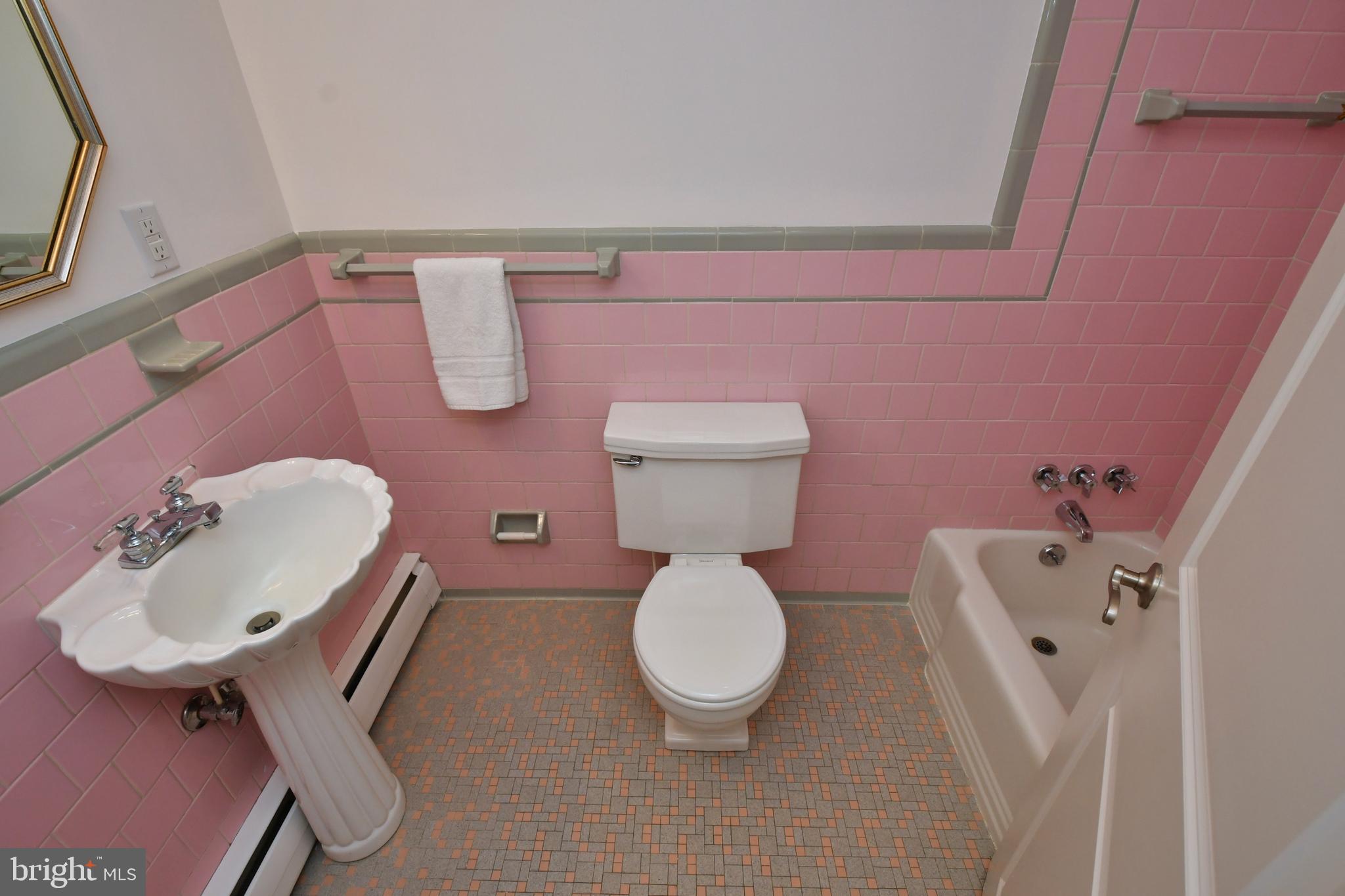 2201 Foley Road Havre de Grace, MD 21078 - Photo 29 of 51 Hall bath