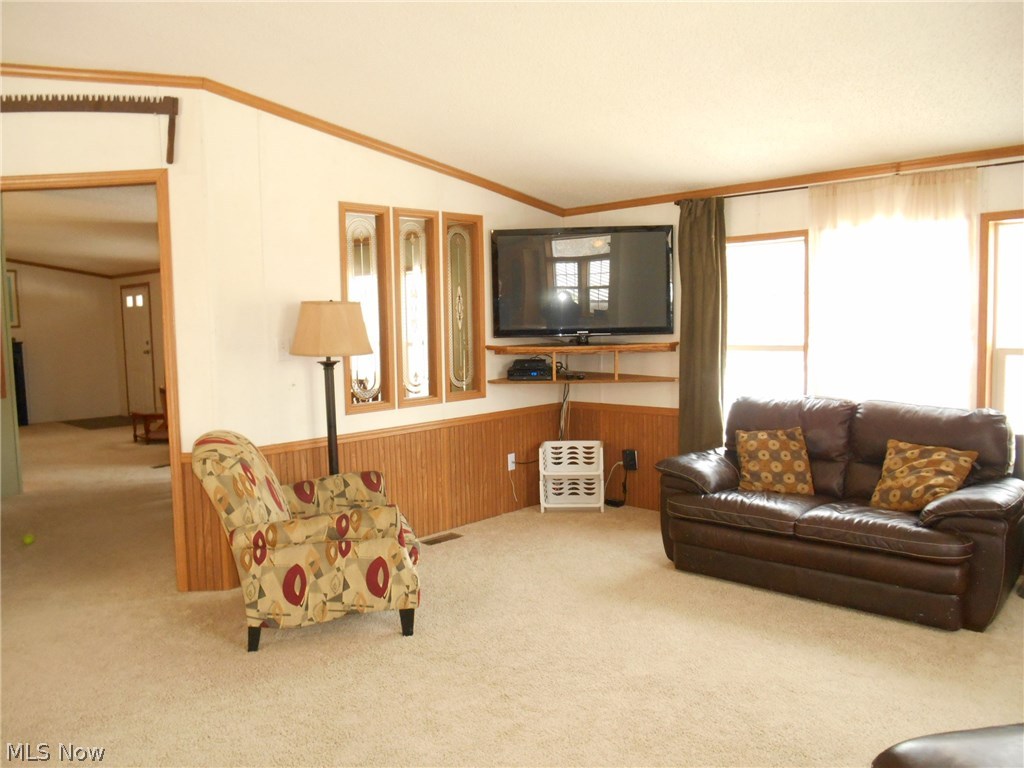 2140 Mahoning Road Deerfield, OH 44411 - Photo 6 of 34 Gallery Image 6