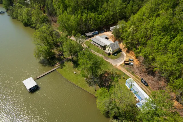 $414,900 | 527 Bear Creek Drive, Cherokee, AL 35616