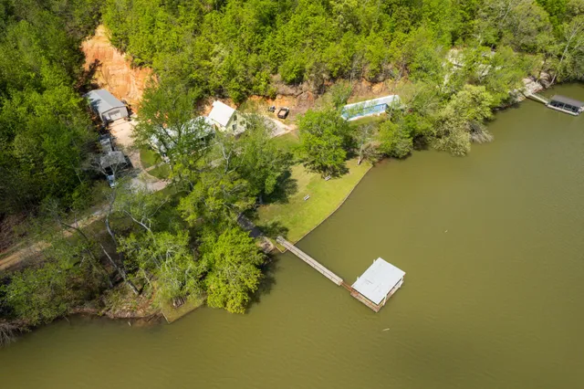 $414,900 | 527 Bear Creek Drive, Cherokee, AL 35616