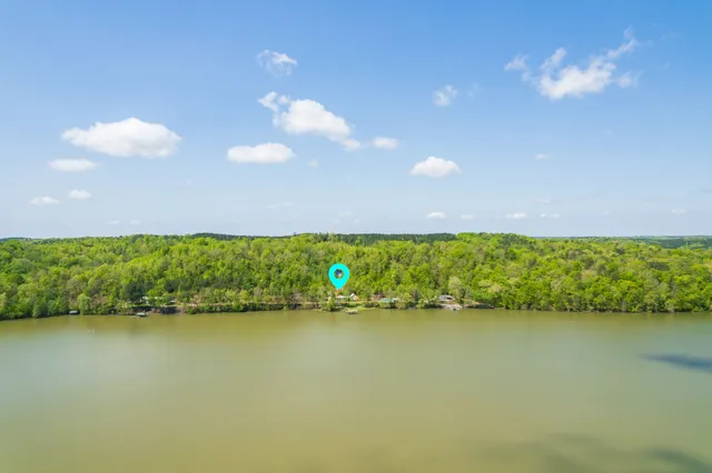 $414,900 | 527 Bear Creek Drive, Cherokee, AL 35616