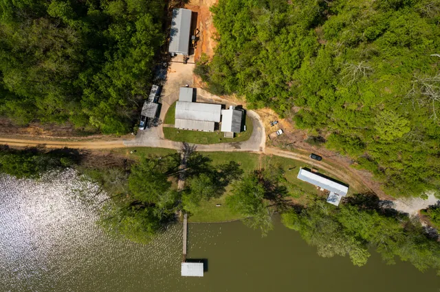 $414,900 | 527 Bear Creek Drive, Cherokee, AL 35616