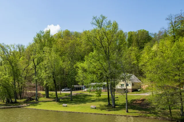 $414,900 | 527 Bear Creek Drive, Cherokee, AL 35616