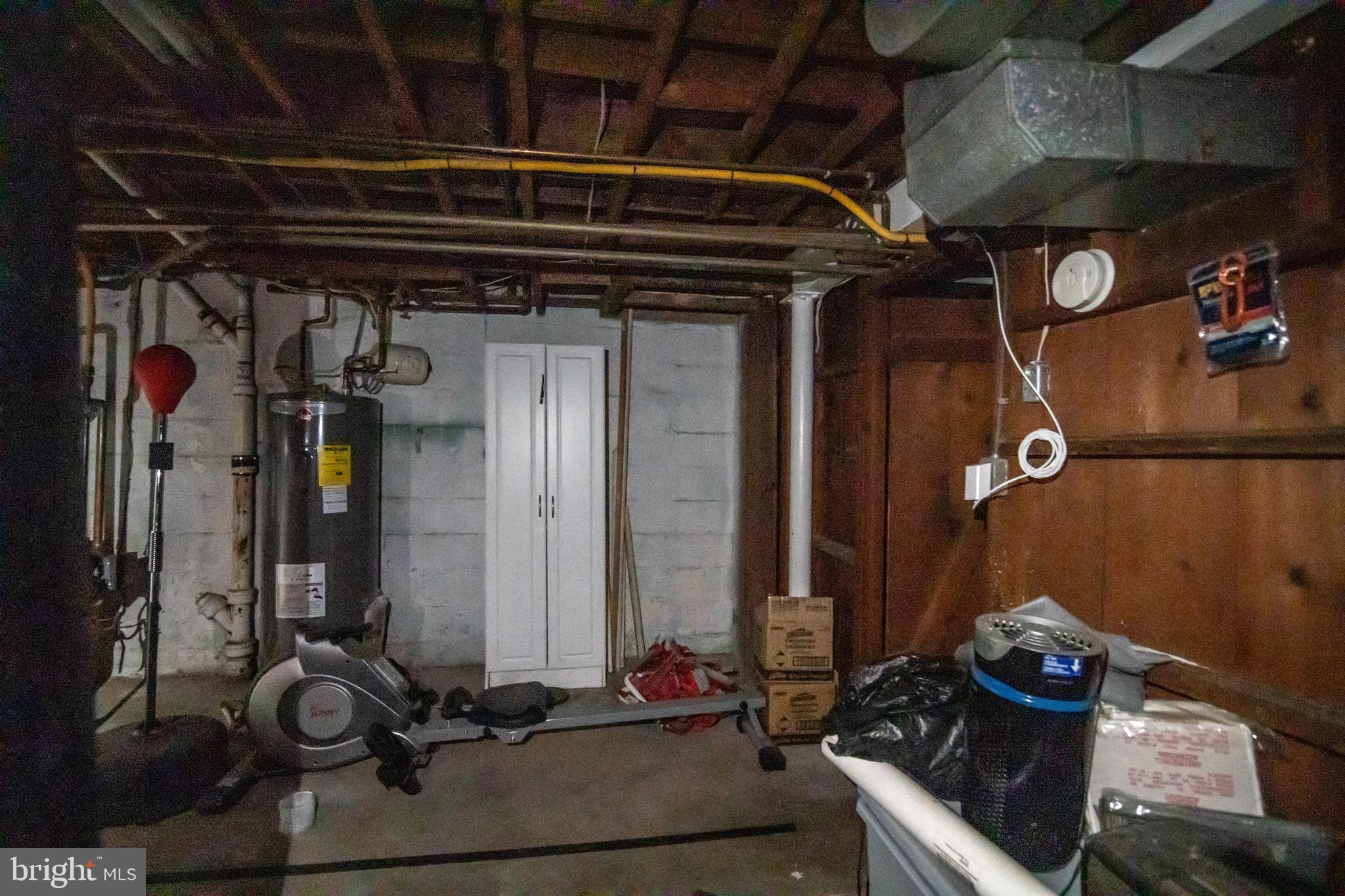 1649 Ralworth Road Baltimore, MD 21218 - Photo 25 of 47