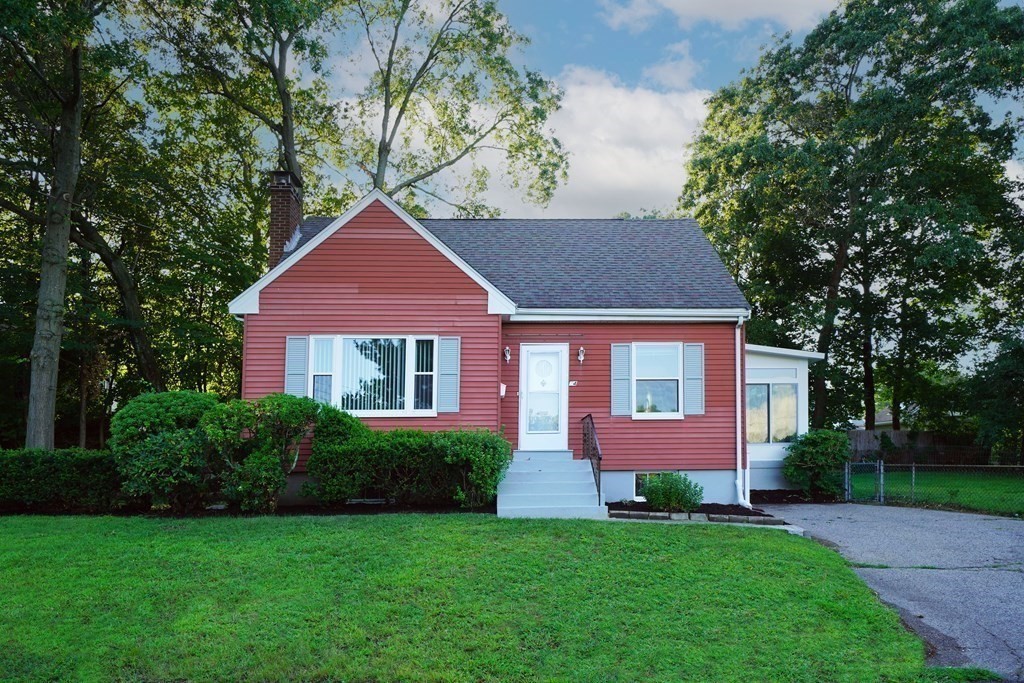 74 Pine Hill Road Dedham, MA 02026 - Photo 2 of 25 Gallery Image 2