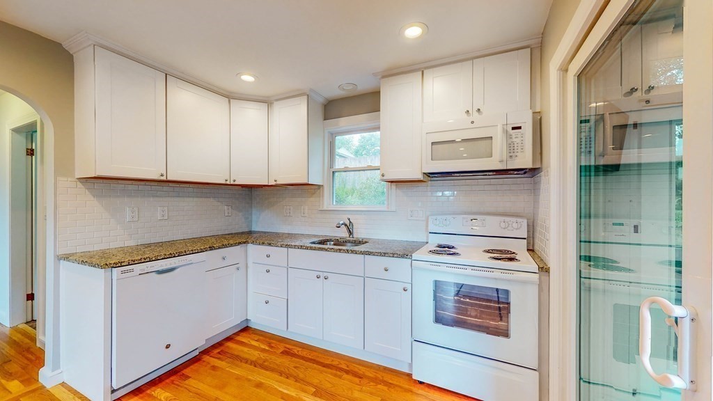 74 Pine Hill Road Dedham, MA 02026 - Photo 7 of 25 Gallery Image 7