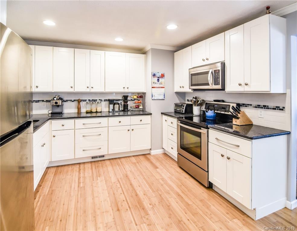31 Arco Road Asheville, NC 28805 - Photo 11 of 24 Gallery Image 11