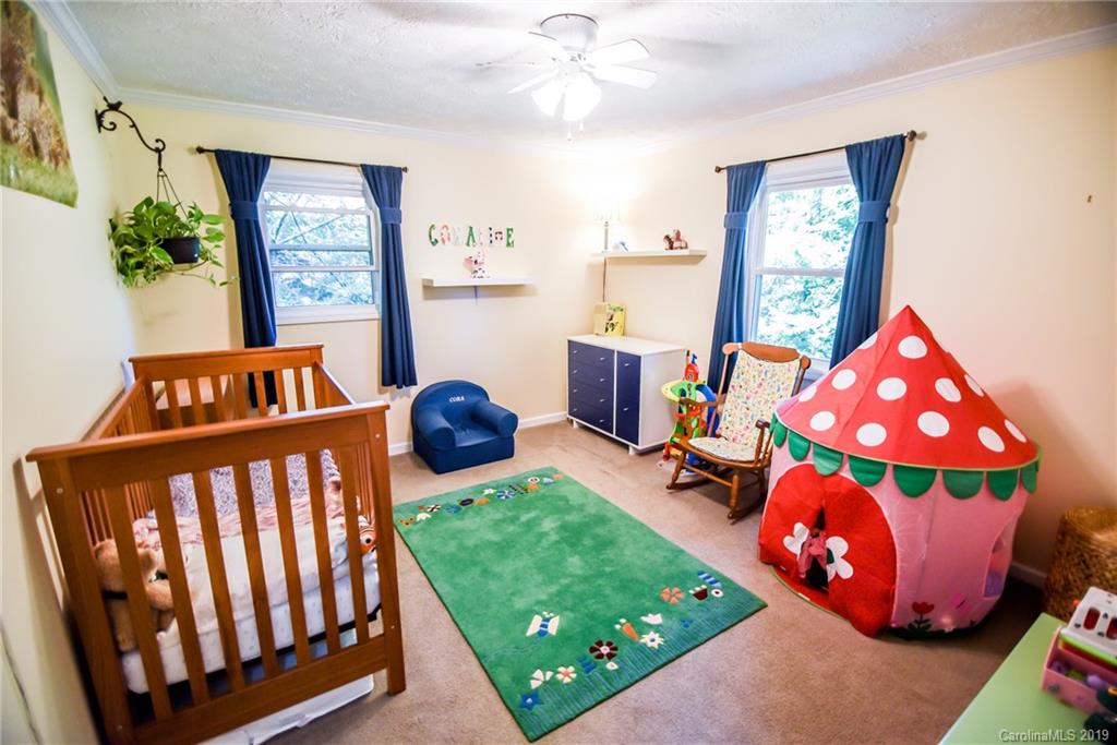 31 Arco Road Asheville, NC 28805 - Photo 23 of 24 Gallery Image 23