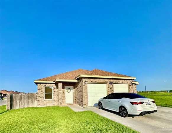 $1,550 | 1022 Escondido Lane East, Unit A, Harlingen, TX 78550