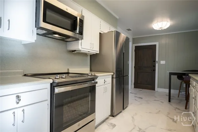 $589,000 | 110 Lakeview Drive, Winterville, GA 30683