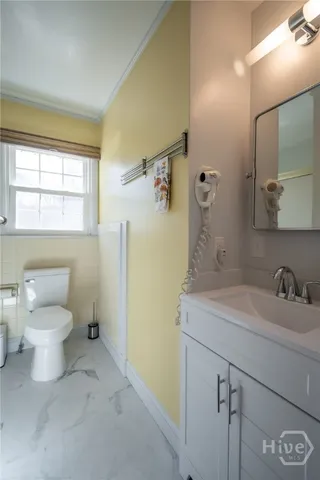 $589,000 | 110 Lakeview Drive, Winterville, GA 30683