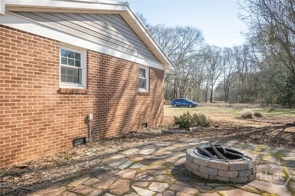 $510,000 | 110 Lakeview Drive, Winterville, GA 30683