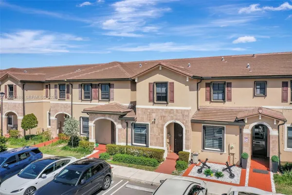 $518,000 | 11295 West 34th Wy., Hialeah Gardens, FL 33018