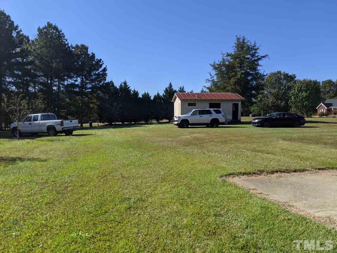 2517 Federal Road Benson, NC 27504 - Photo 5 of 8