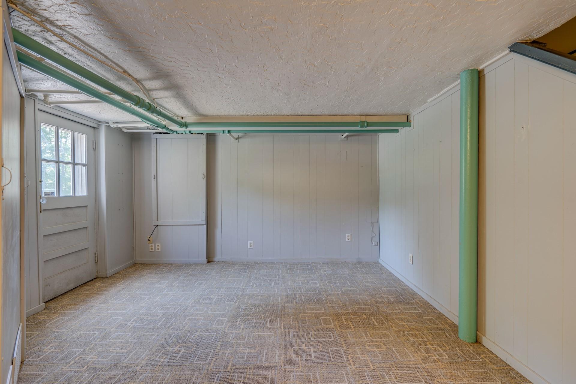 1502 Terrace Road Southwest Roanoke, VA 24015 - Photo 29 of 35 a view of an empty room
