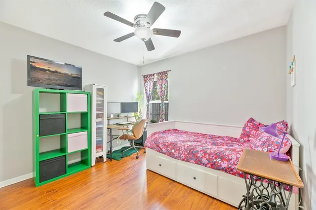 $585,000 | 1347 Seagrape Circle, Weston, FL 33326