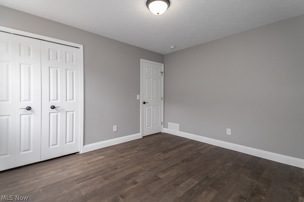 9421 Alexander Road Garfield Heights, OH 44125 - Photo 17 of 24