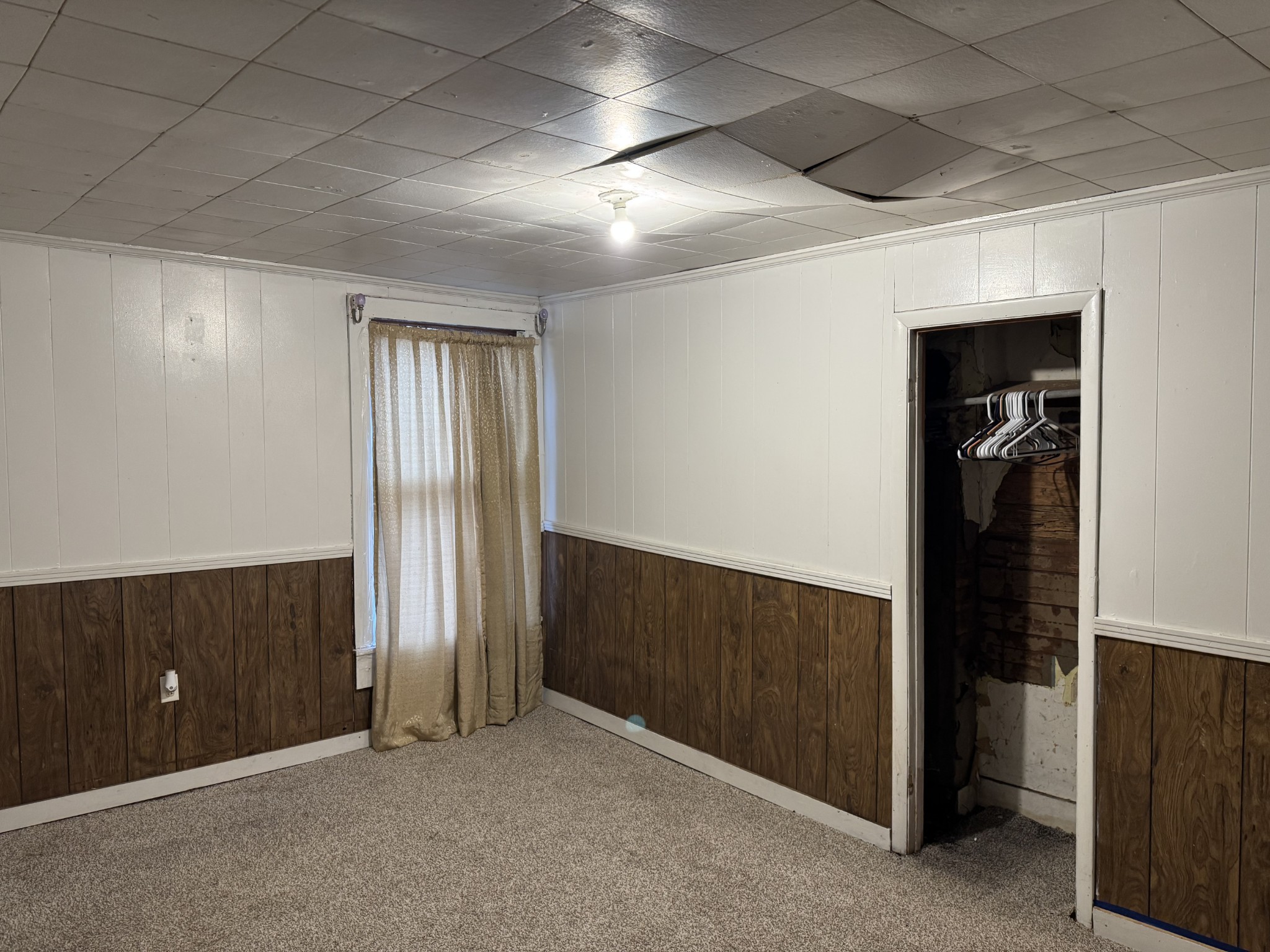 51 Riddleton Circle Riddleton, TN 37151 - Photo 11 of 29 an empty room with closet
