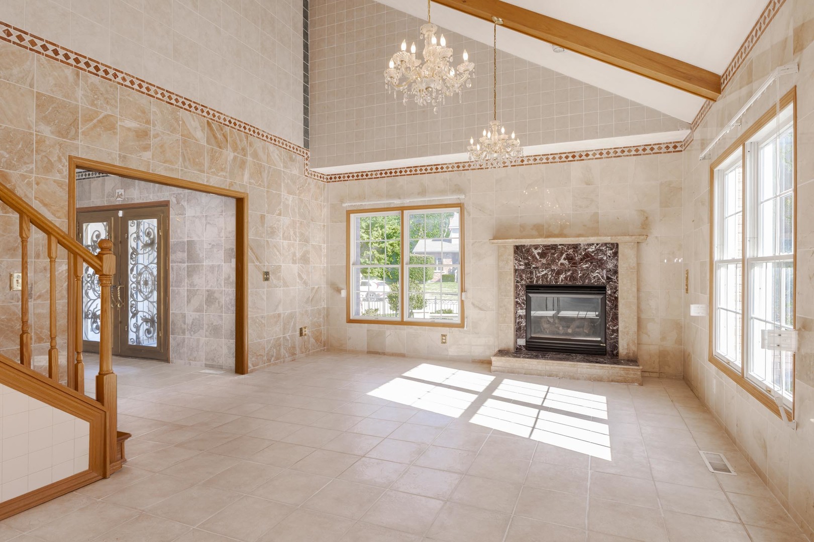 2703 Wedgewood Road Bloomington, IL 61704 - Photo 8 of 44 Gallery Image 8