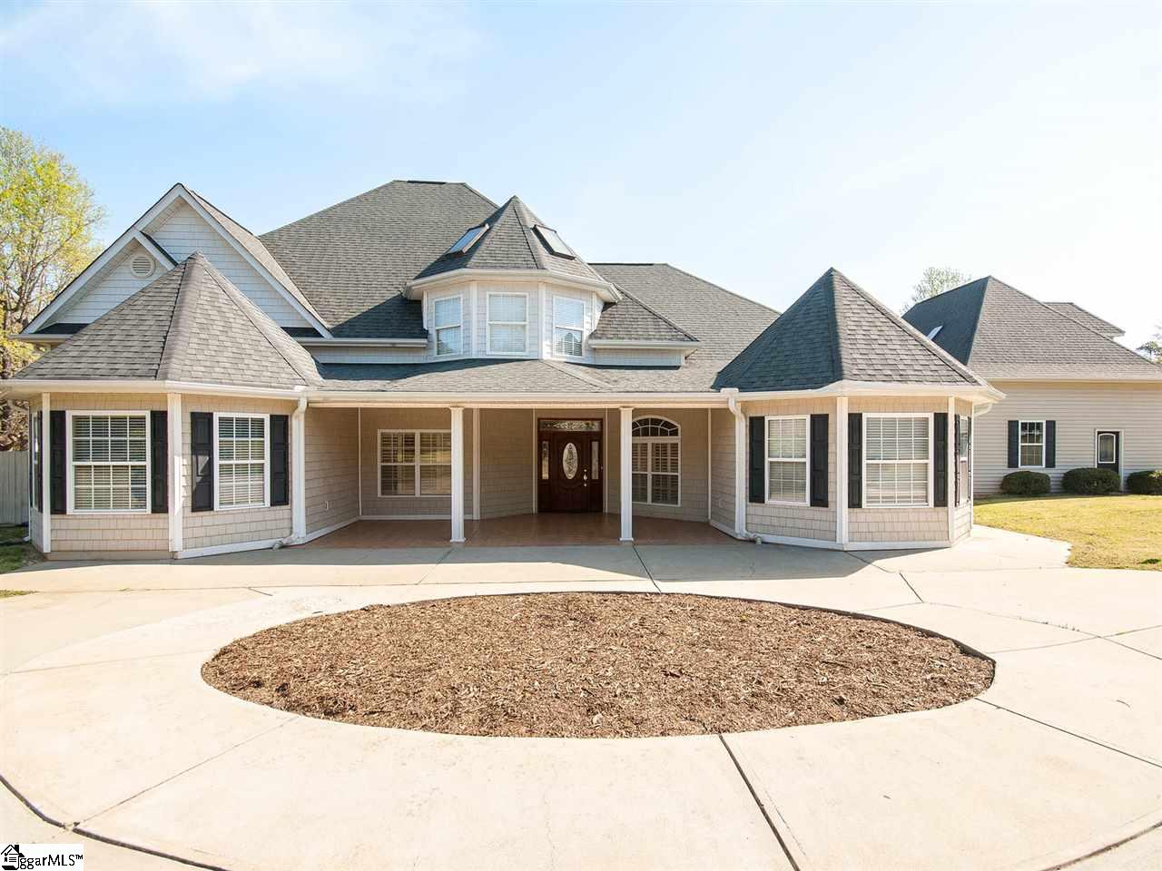 1411 Fairview Road Simpsonville, SC 29680 - Photo 1 of 33