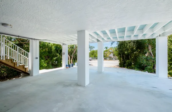 $5,500 | 204 Coral Avenue, Tavernier, FL 33070