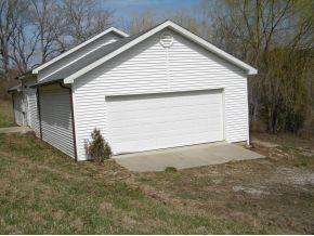 121 Log Lick Road Florence, IN 47020 - Photo 3 of 12
