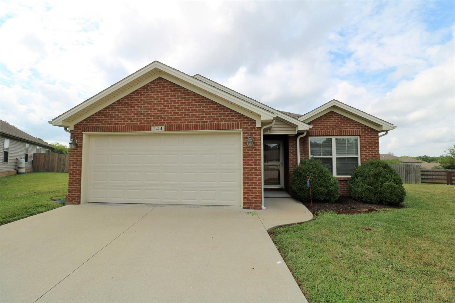 144 Starting Gate Point Georgetown, KY 40324 - Photo 1 of 20 Photo 1