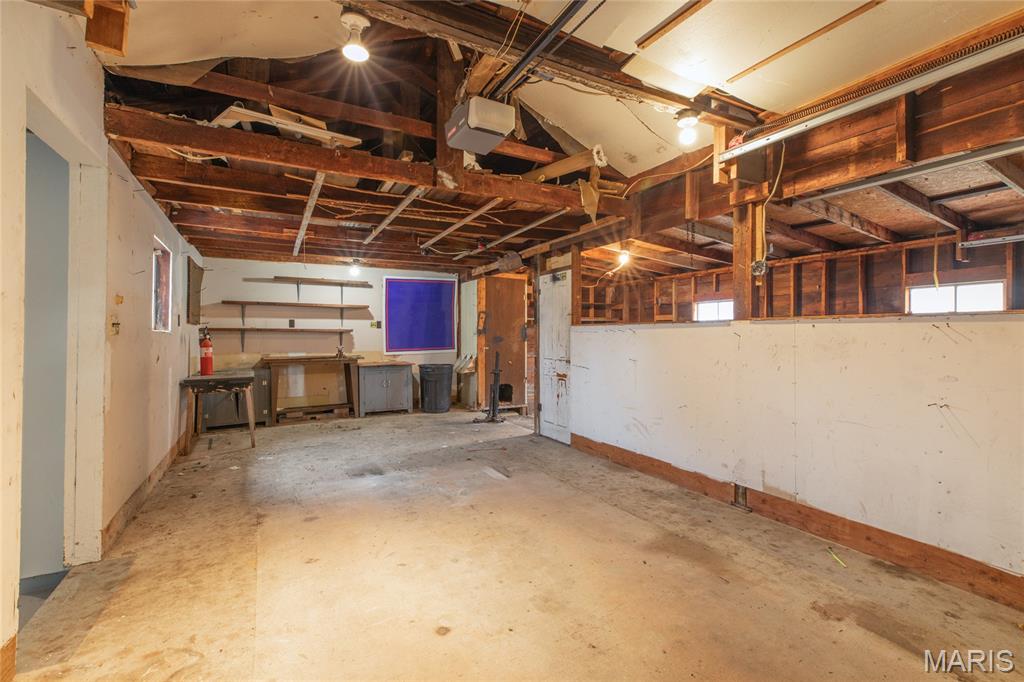 919 West 7th Street Staunton, IL 62088 - Photo 12 of 37