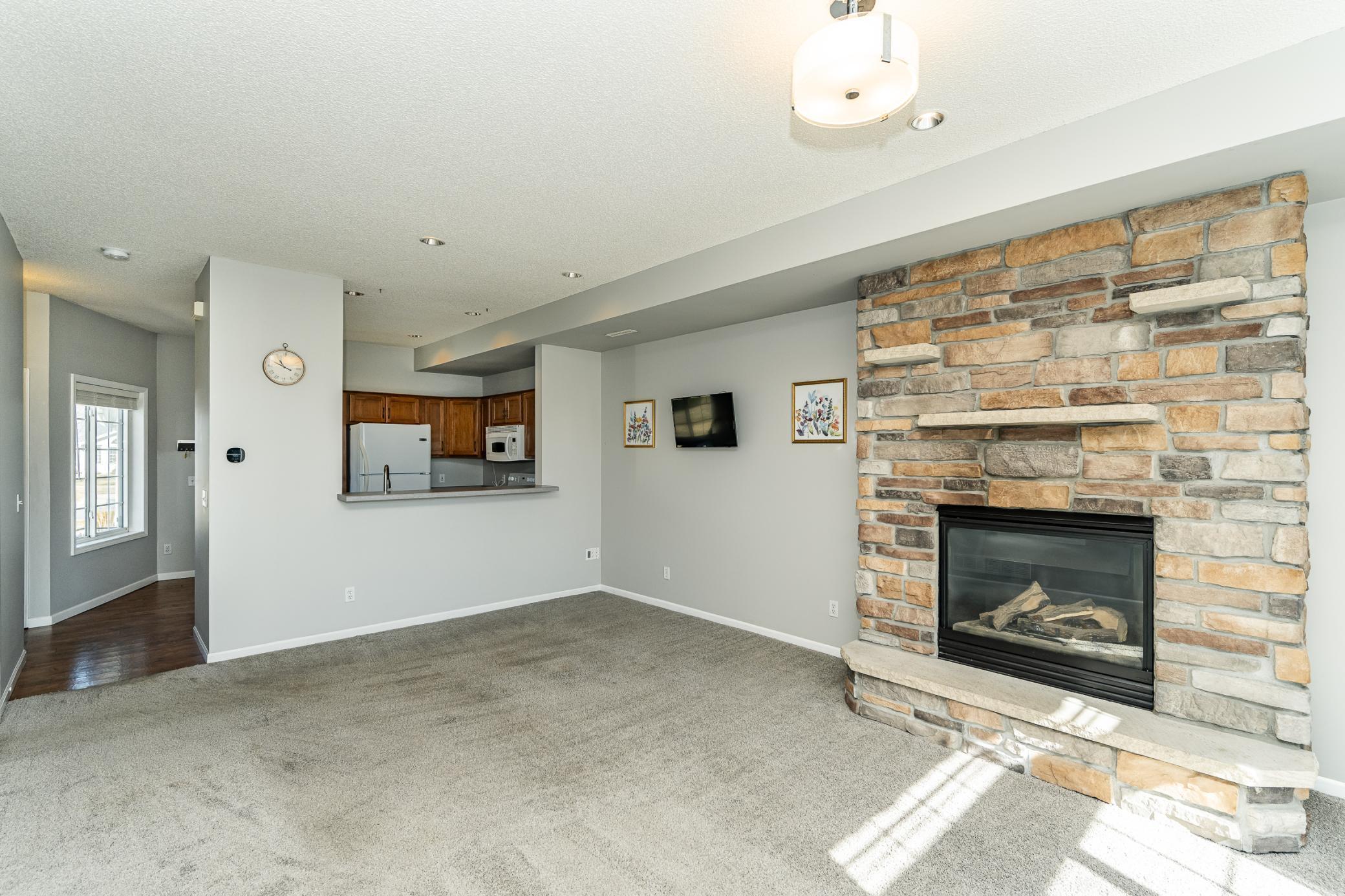 1862 Tiffany Cove Lane Southwest Rochester, MN 55902 - Photo 9 of 19