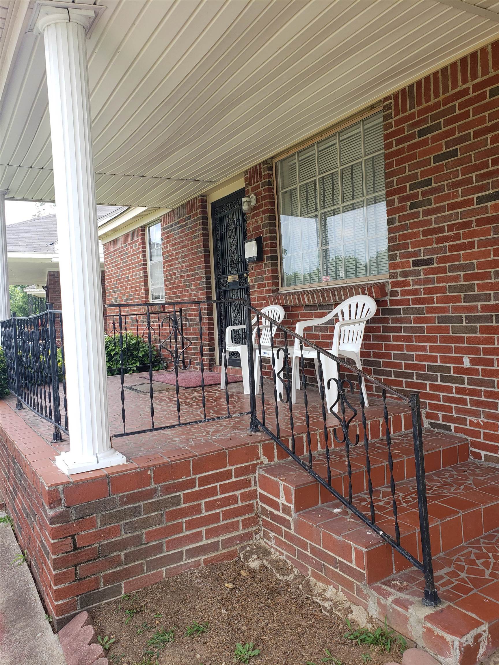 2033 Corry Road Memphis, TN 38106 - Photo 2 of 22 Gallery Image 2