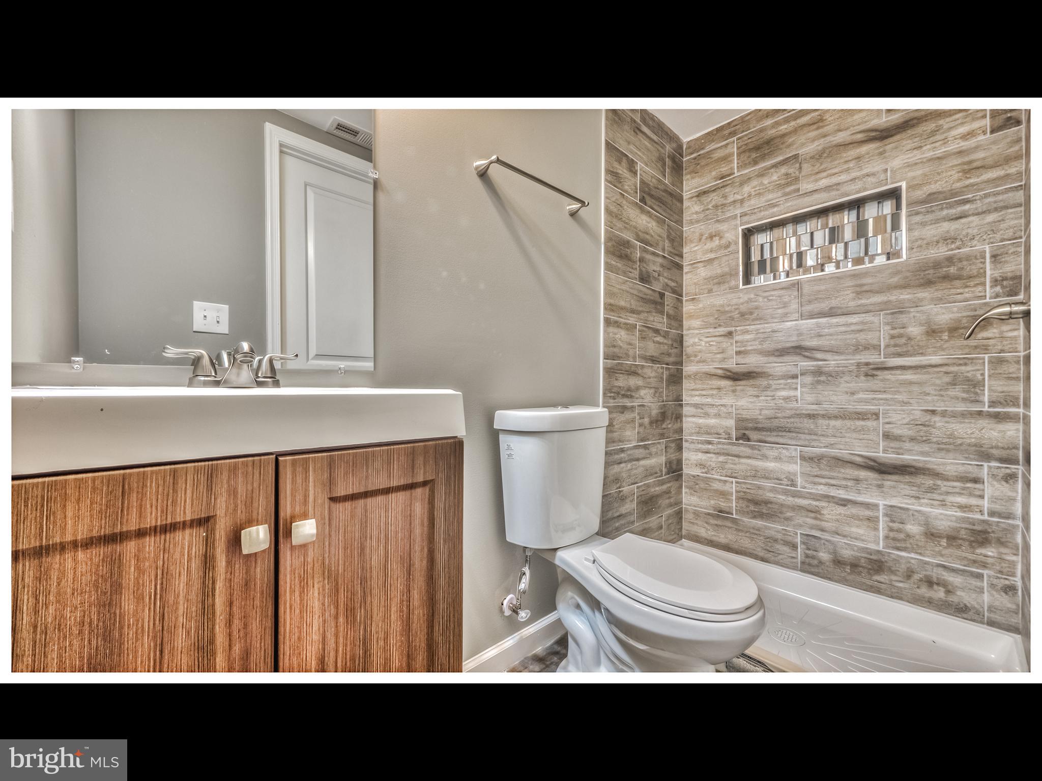 1539 Northgate Road Baltimore, MD 21218 - Photo 18 of 23 Bath