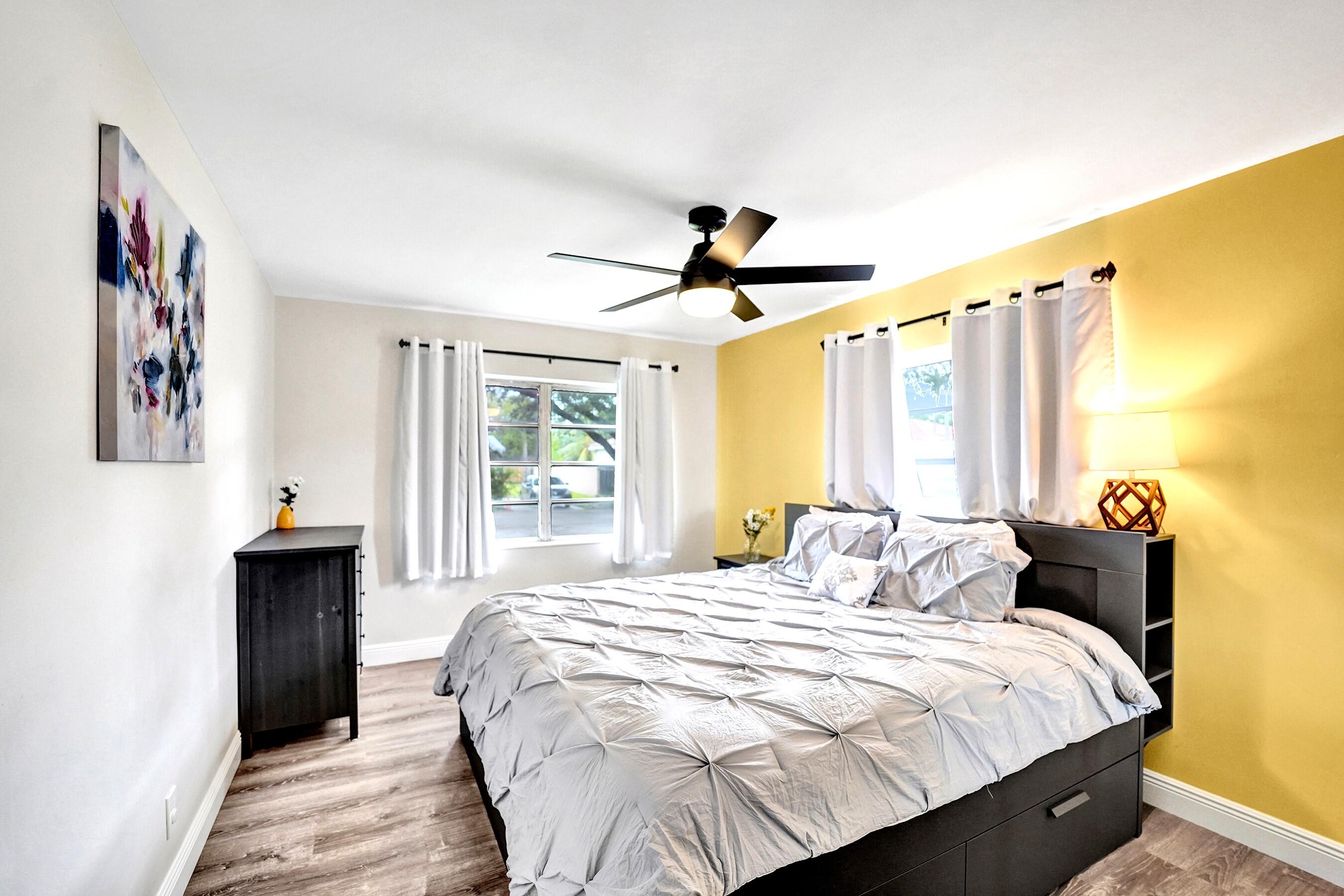 1341 North 30th Road Hollywood, FL 33021 - Photo 28 of 61 DSC08387