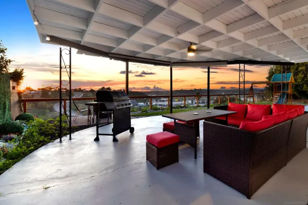 $1,100,000 | 2843 Todd Street, Oceanside, CA 92054
