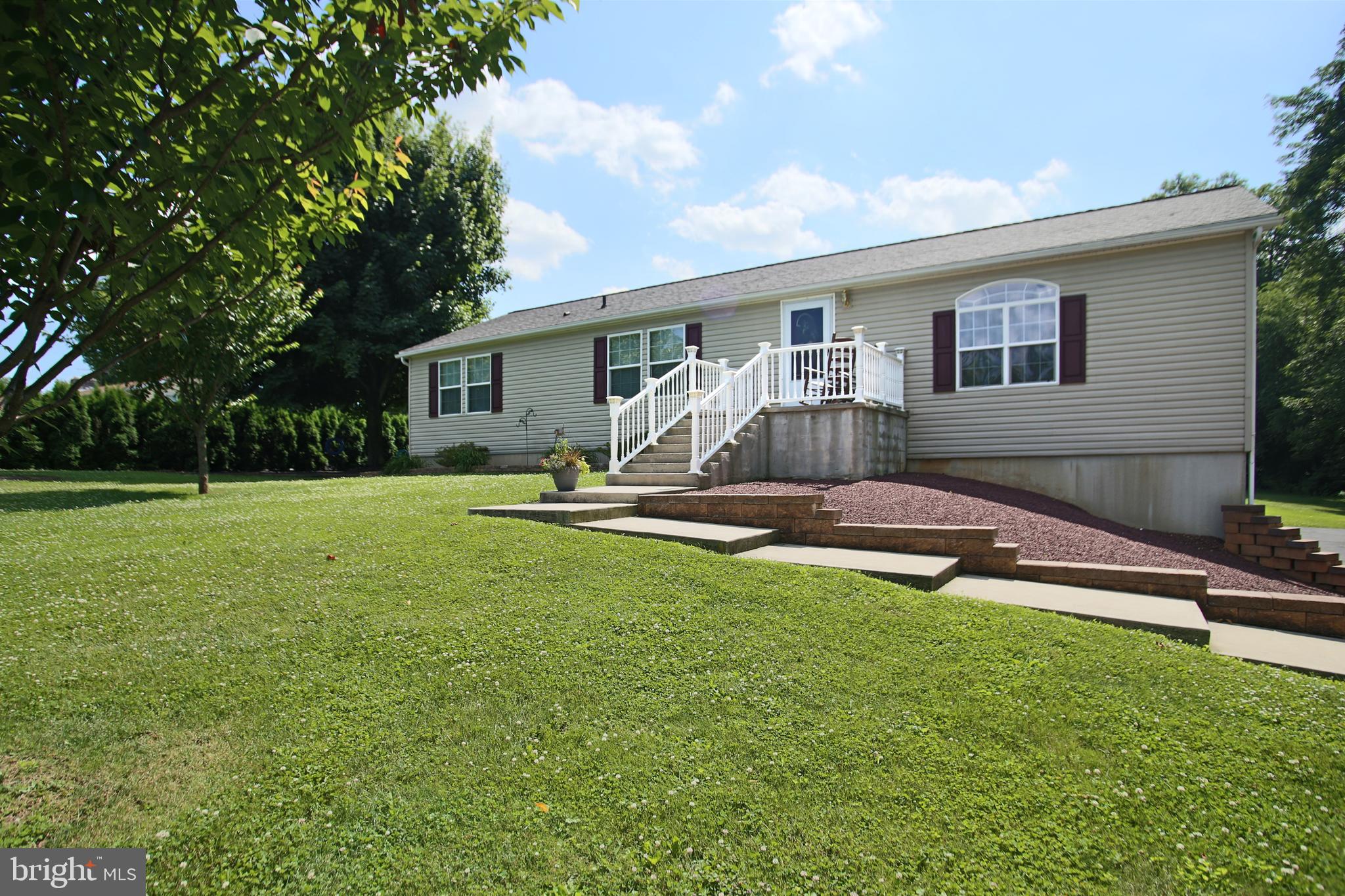 33 Deep Run Road Myerstown, PA 17067 - Photo 4 of 46 Gallery Image 4