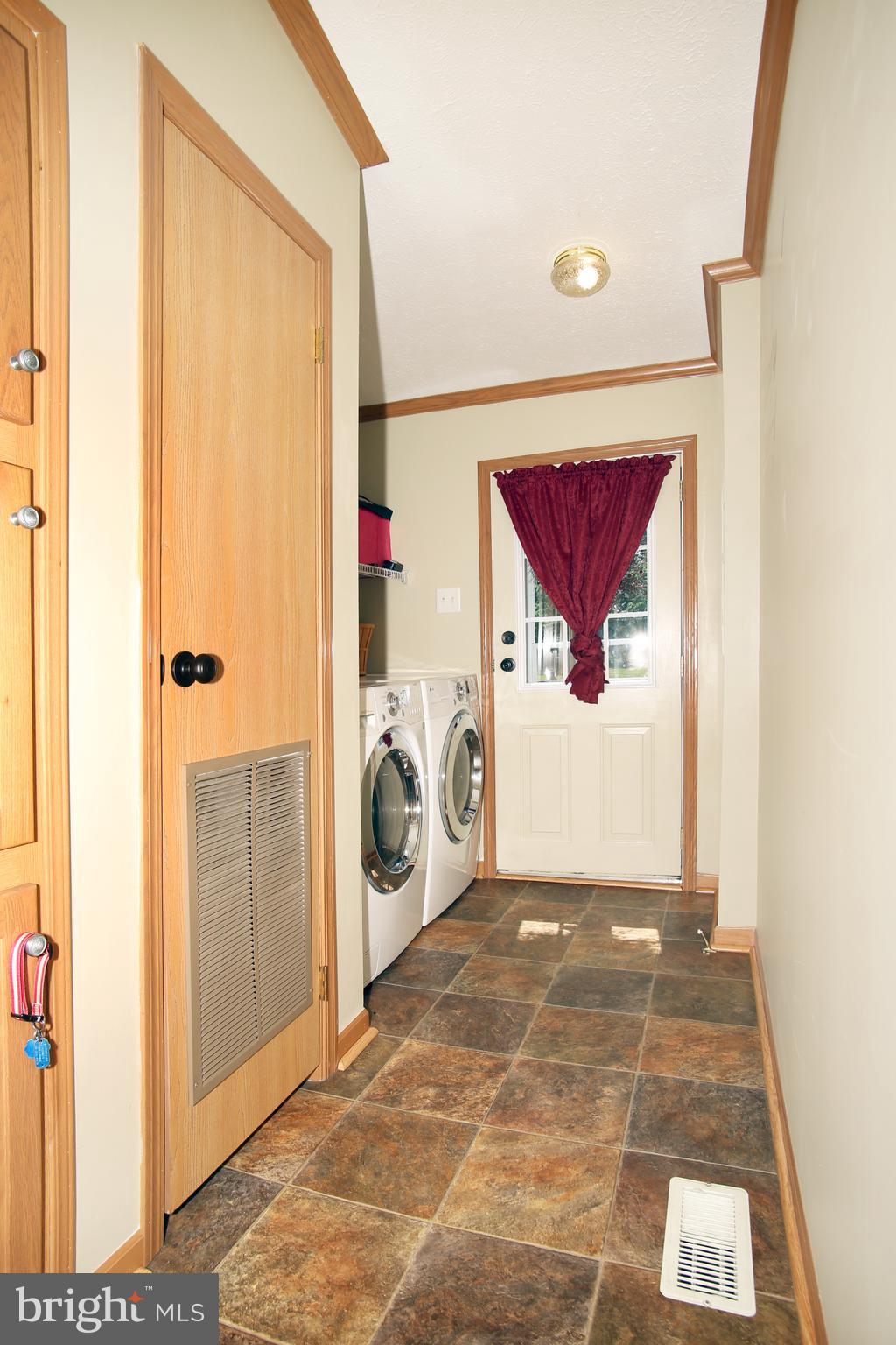 33 Deep Run Road Myerstown, PA 17067 - Photo 34 of 46 Gallery Image 34