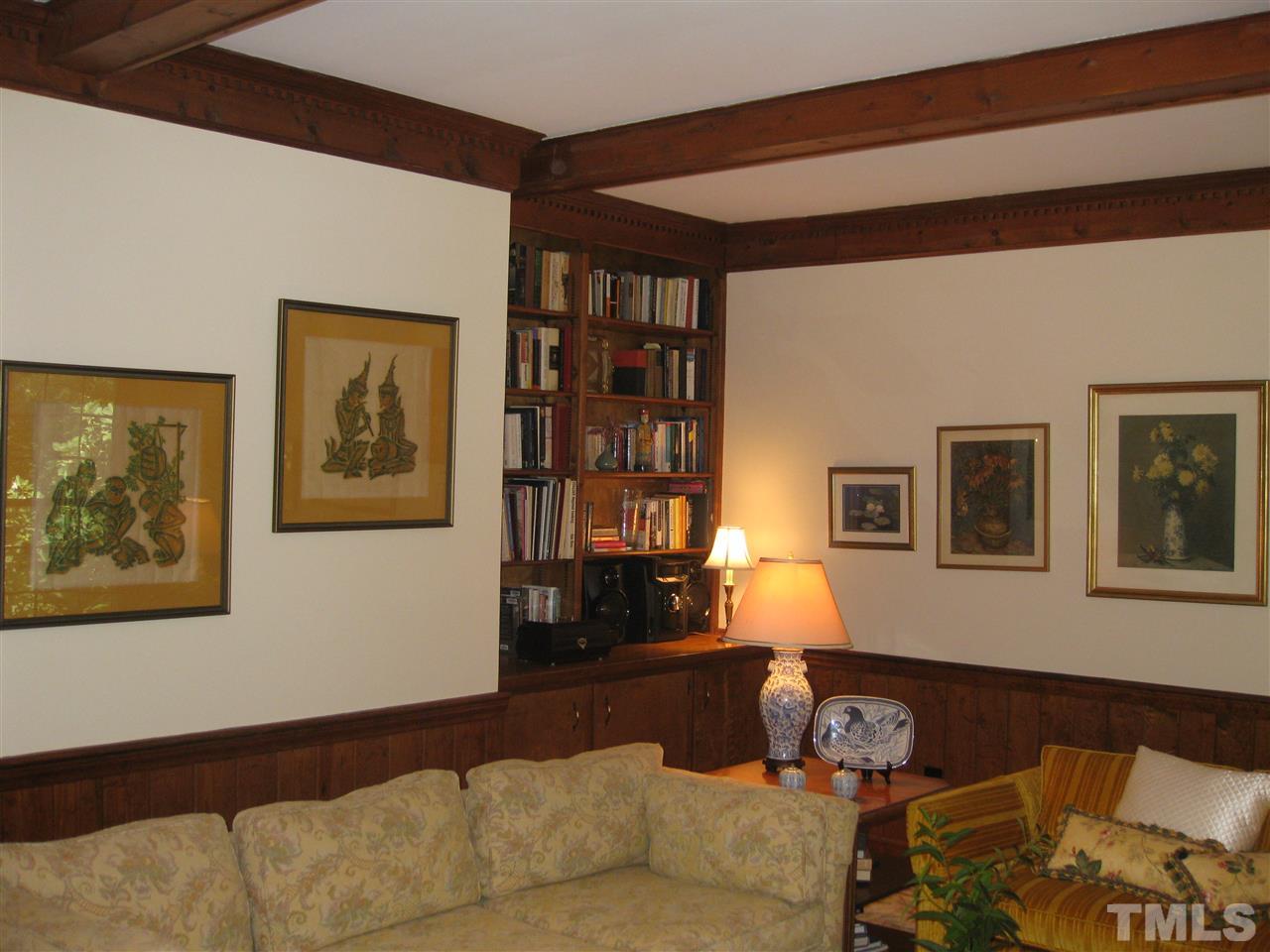 7904 Sutterton Court Raleigh, NC 27615 - Photo 4 of 22 Bookcase