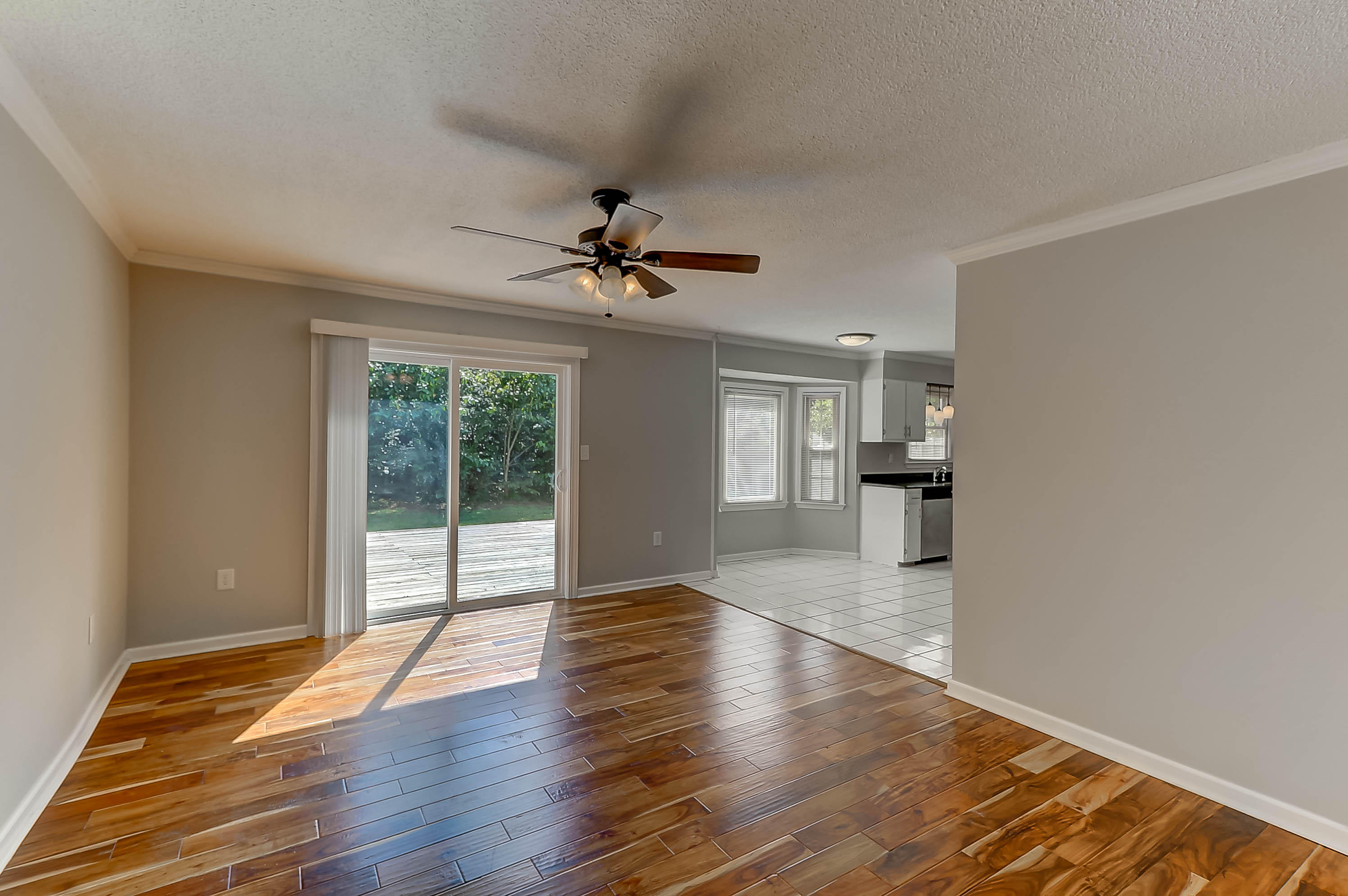 811 Farnham Road Charleston, SC 29412 - Photo 14 of 40 13