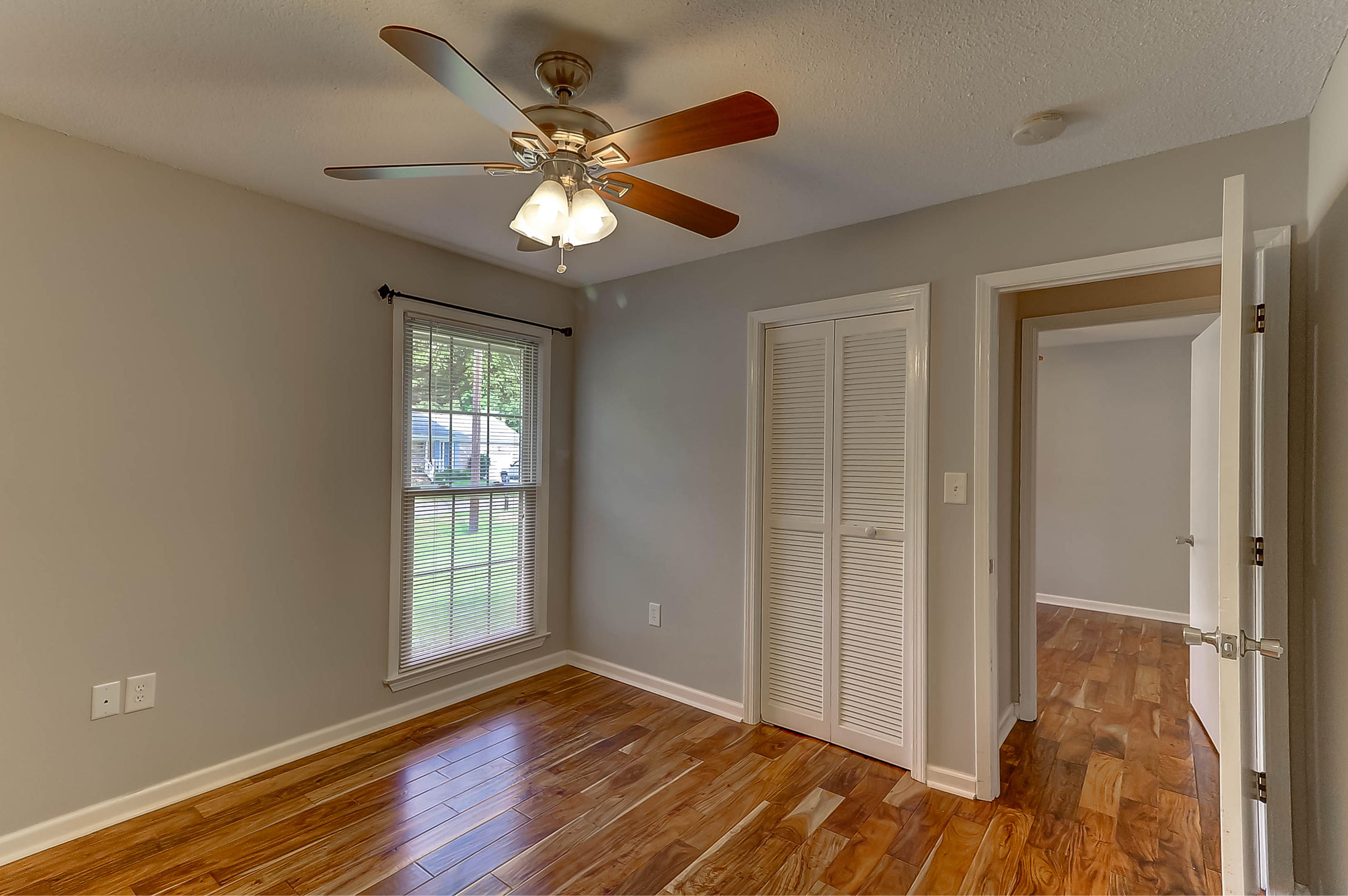 811 Farnham Road Charleston, SC 29412 - Photo 20 of 40 19