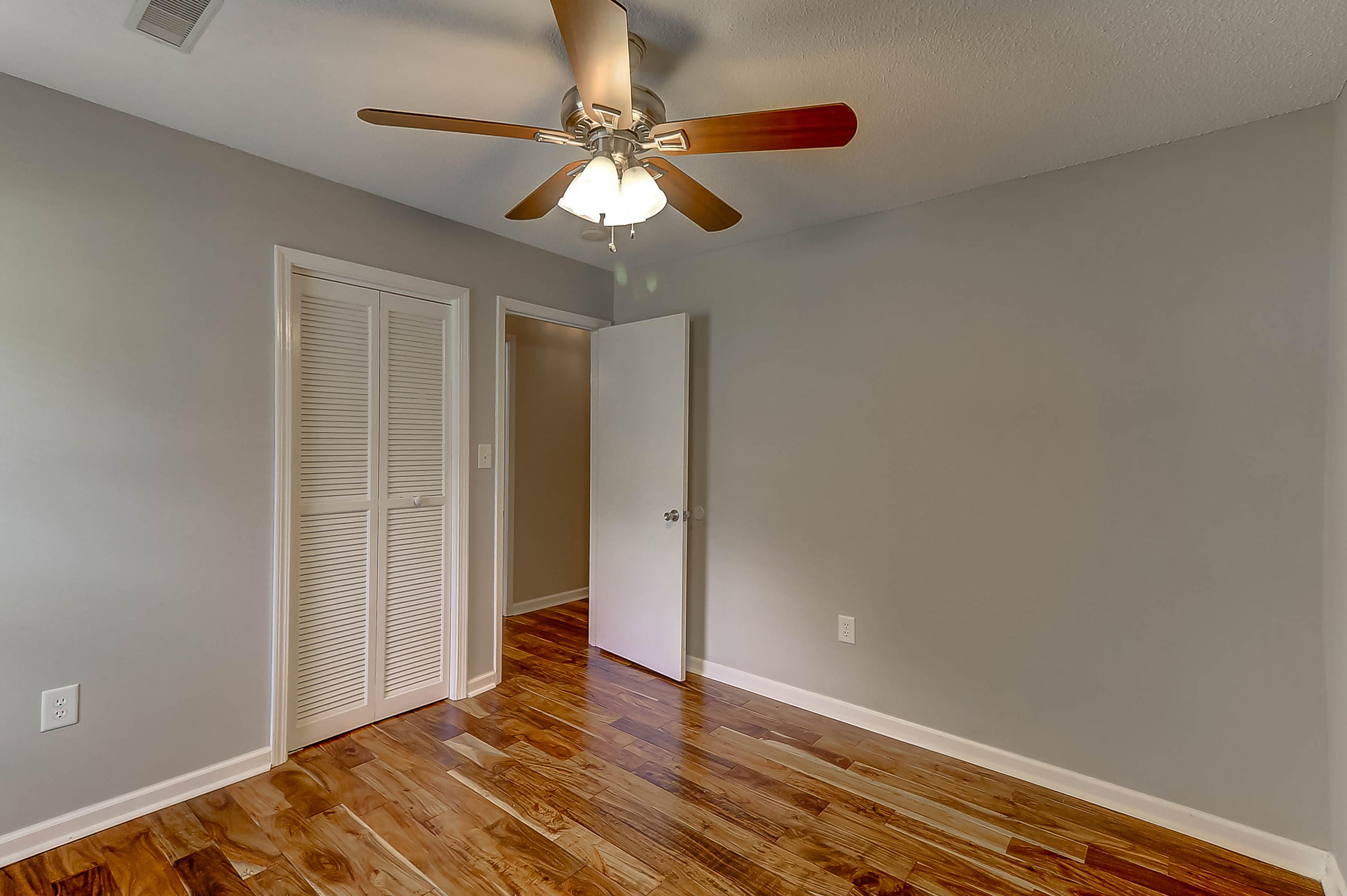 811 Farnham Road Charleston, SC 29412 - Photo 21 of 40 20