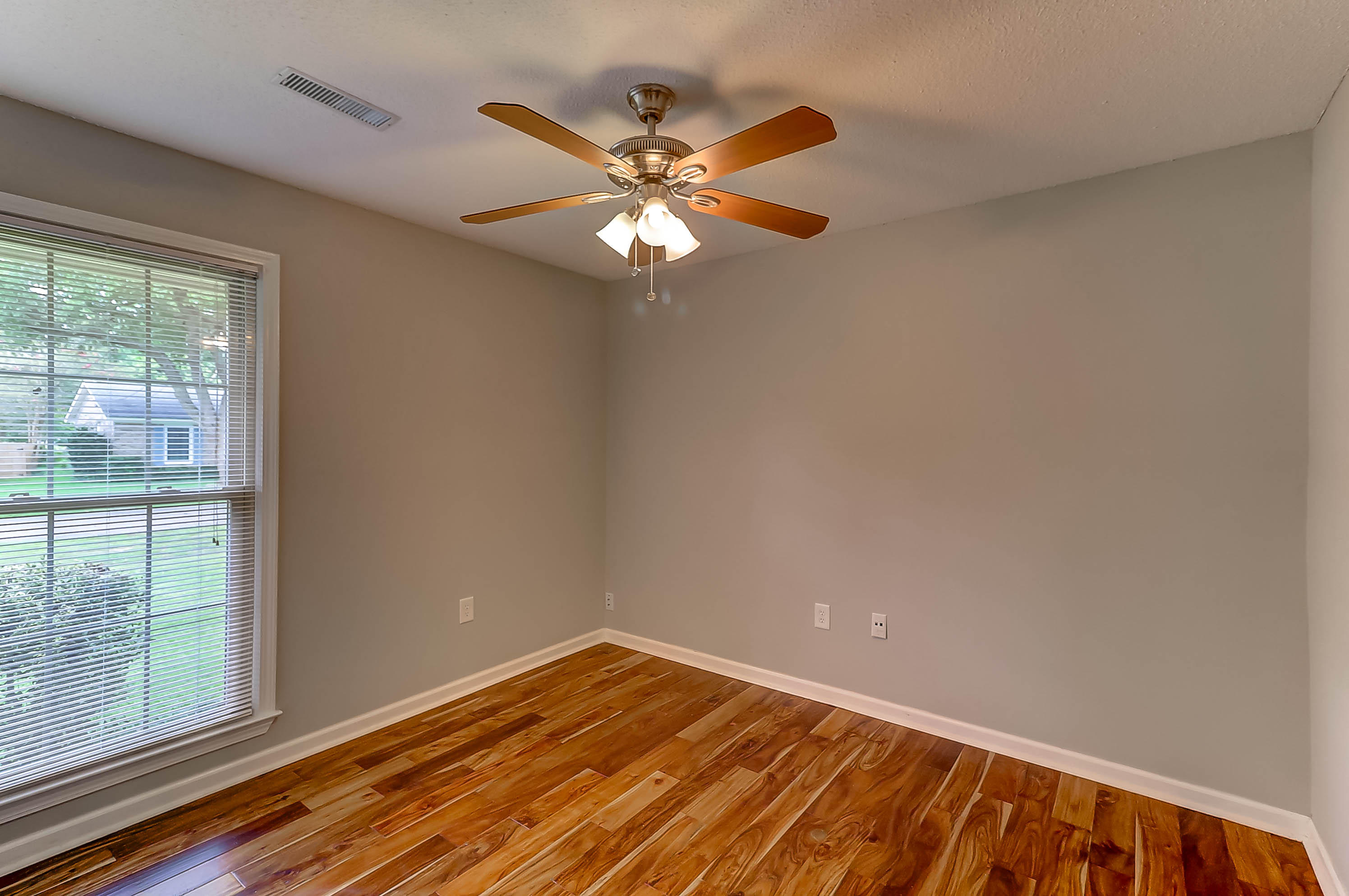 811 Farnham Road Charleston, SC 29412 - Photo 23 of 40 22