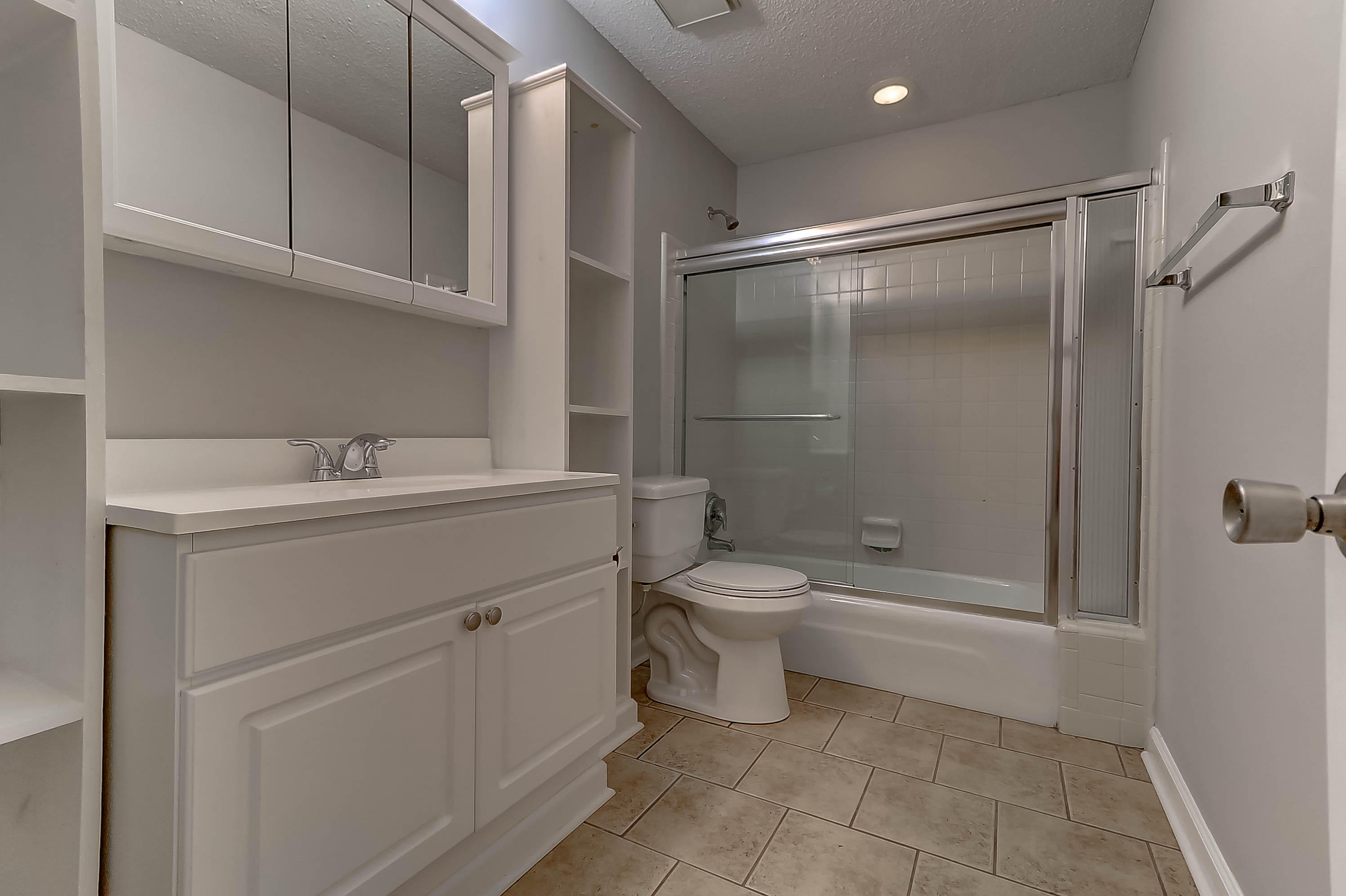 811 Farnham Road Charleston, SC 29412 - Photo 27 of 40 26