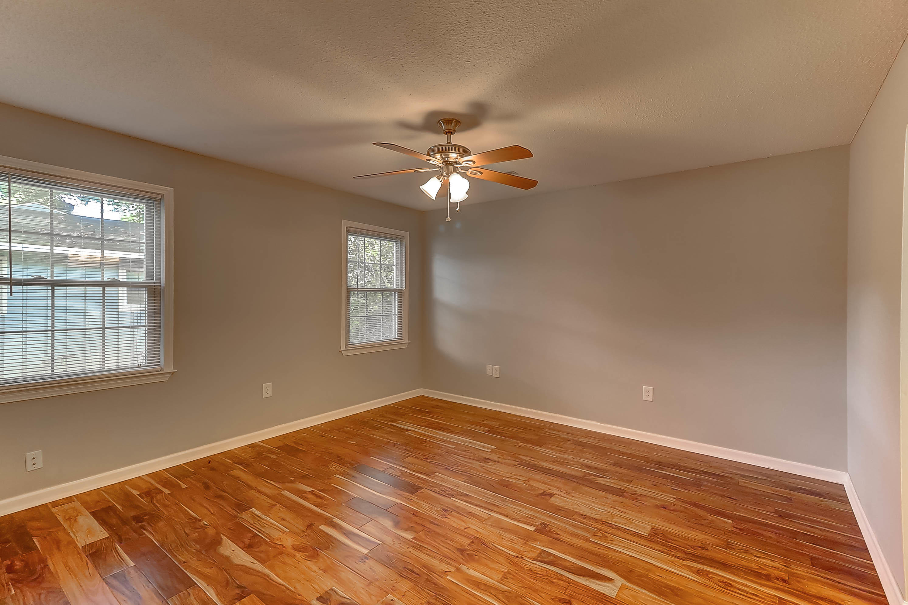 811 Farnham Road Charleston, SC 29412 - Photo 28 of 40 27