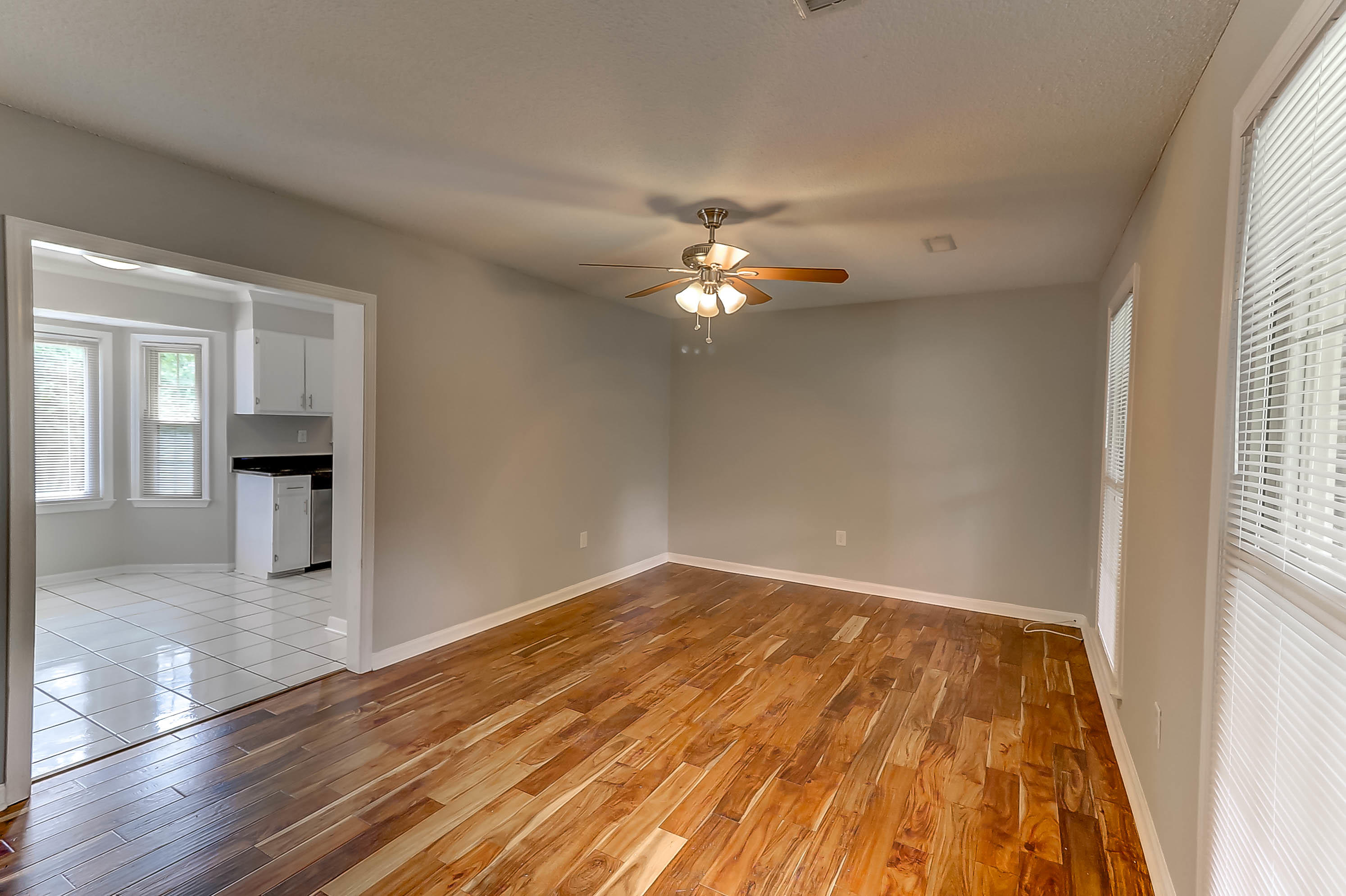 811 Farnham Road Charleston, SC 29412 - Photo 5 of 40 4