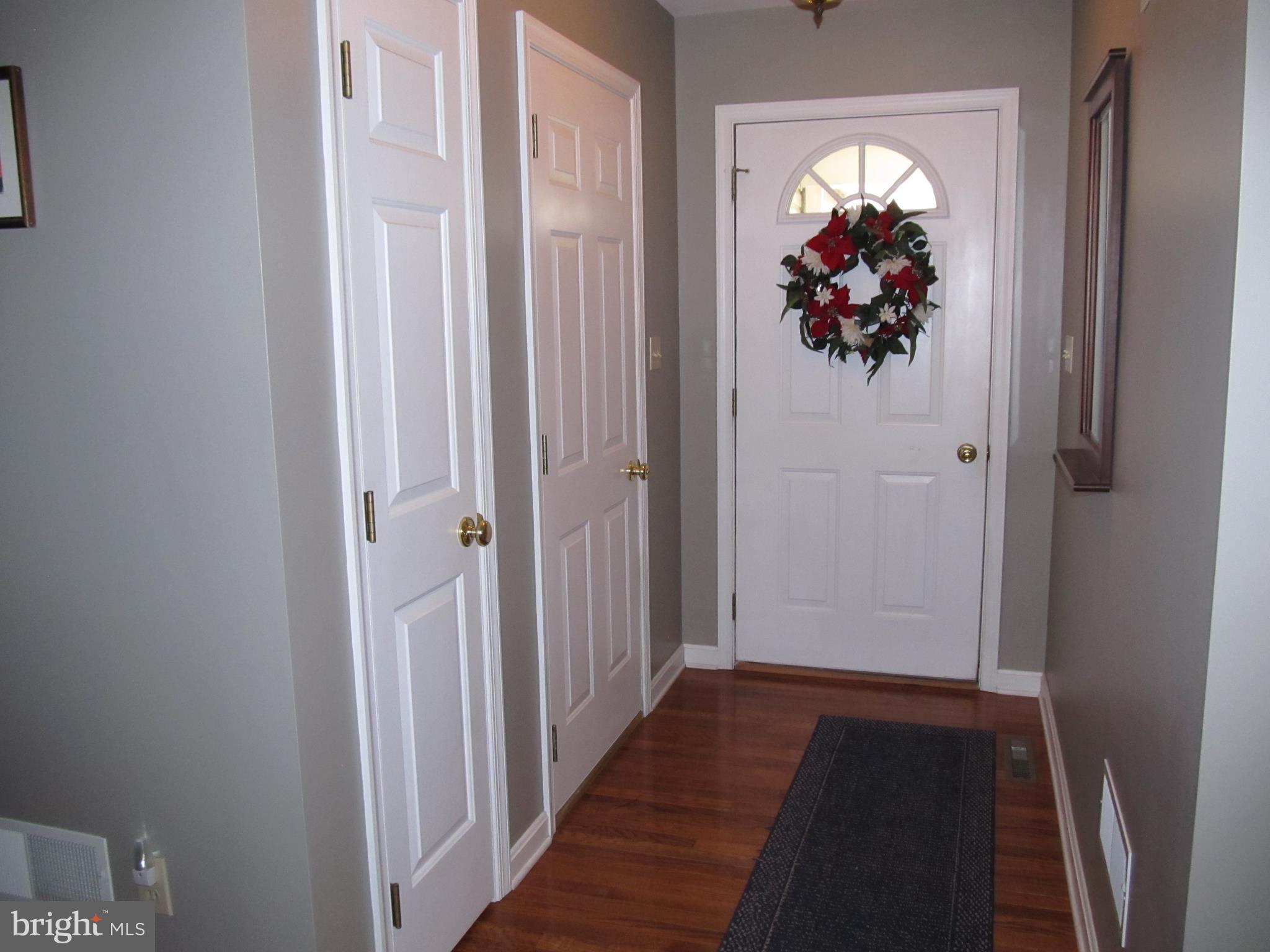 215 Knoxlyn Road Gettysburg, PA 17325 - Photo 5 of 51 Gallery Image 5