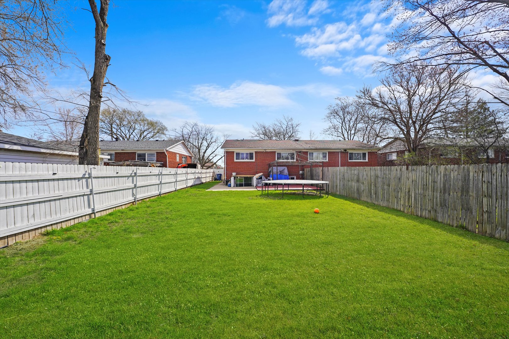 6730 Valley View Road Hanover Park, IL 60133 - Photo 12 of 13 Gallery Image 12