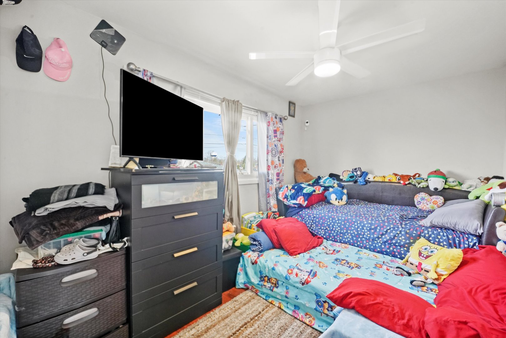 6730 Valley View Road Hanover Park, IL 60133 - Photo 9 of 13 Gallery Image 9
