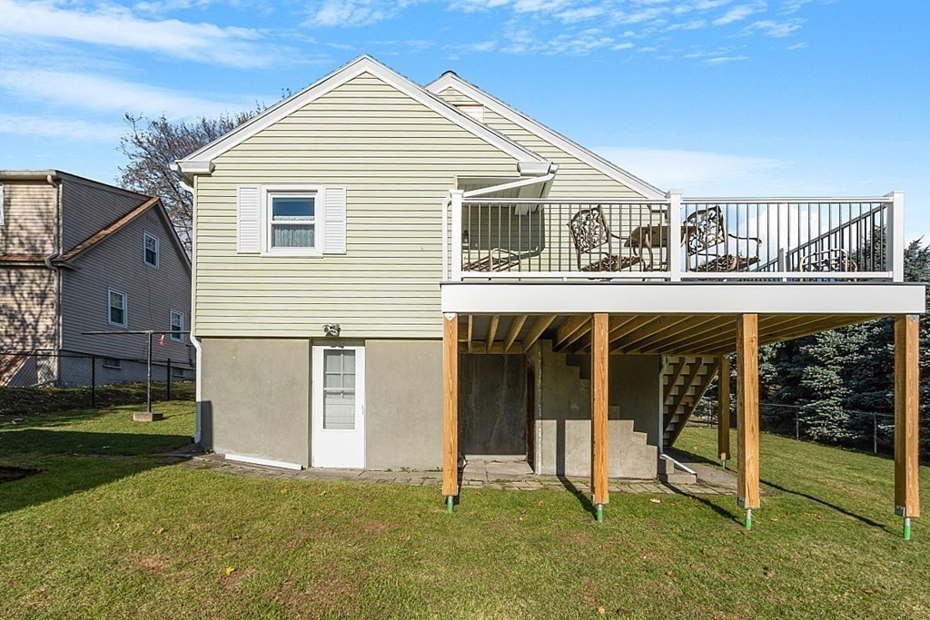27 Winneconnett Road Worcester, MA 01605 - Photo 14 of 16 Gallery Image 14