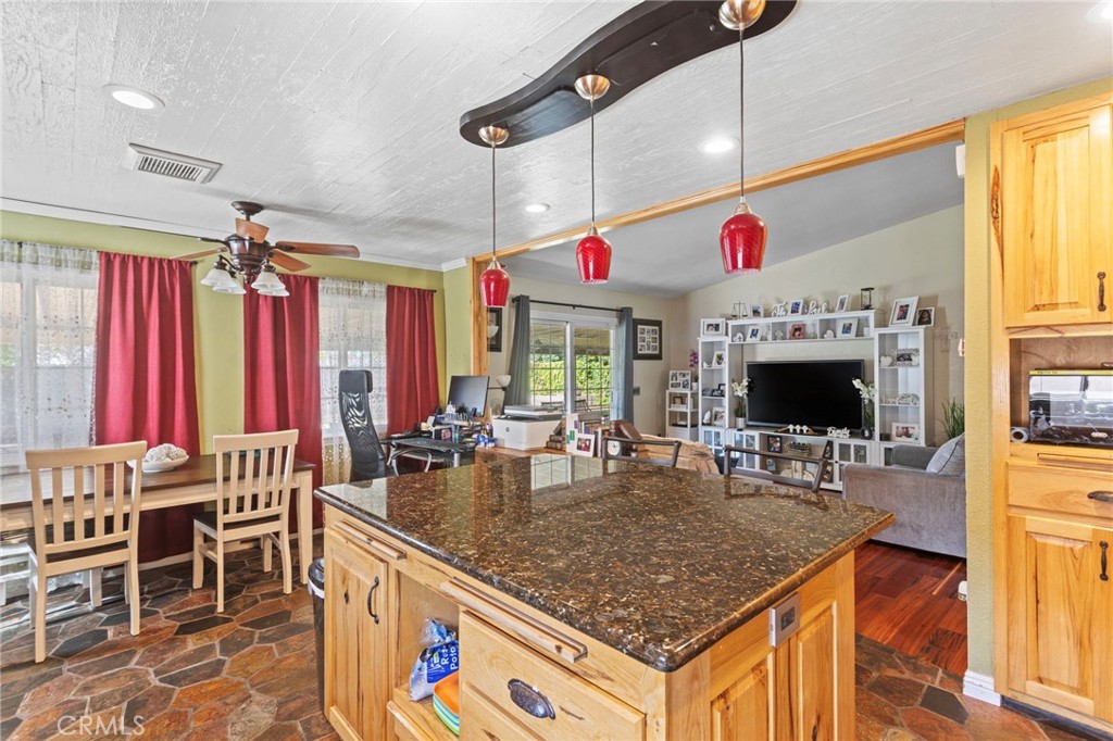 9257 Devon Street Rancho Cucamonga, CA 91730 - Photo 8 of 24 Gallery Image 8